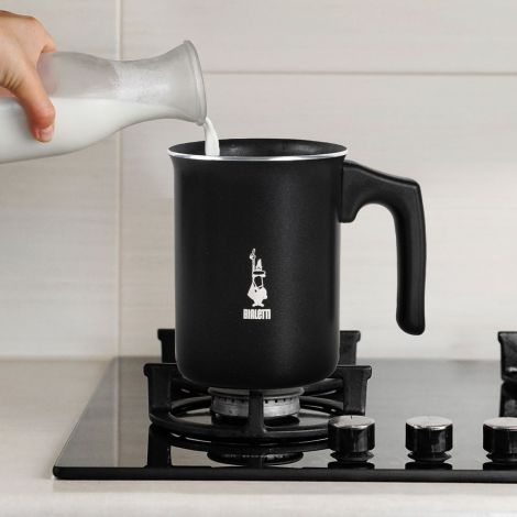 Napeňovač mlieka Bialetti Tuttocrema 330ml