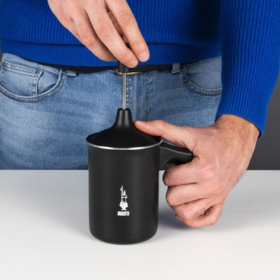 Napeňovač mlieka Bialetti Tuttocrema 330ml