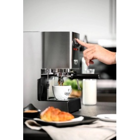 Dźwigniowy ekspres do kawy GAGGIA Classic EVO E24 2