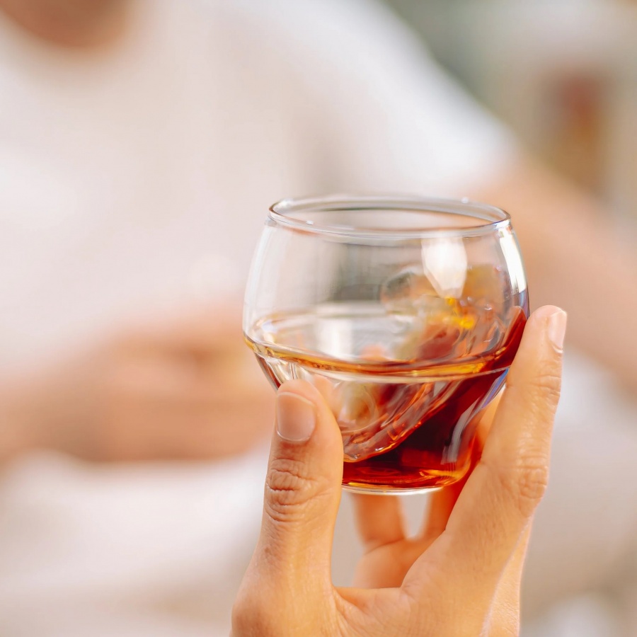 Šálka na espresso Icosa Avensi Wave AERESSO 190 ml