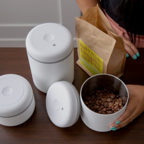 Vysávač Fellow Atmos 280g biely 2