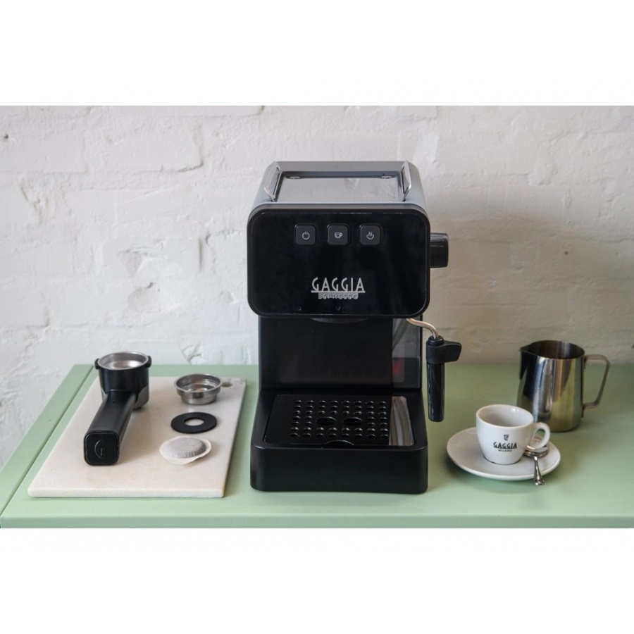 Pákový kávovar GAGGIA Style Espresso - čierny
