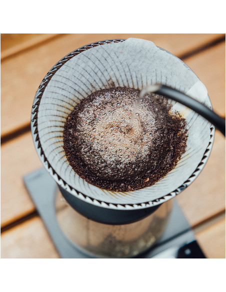 Kávovar Hario NEO V60-02 čierny