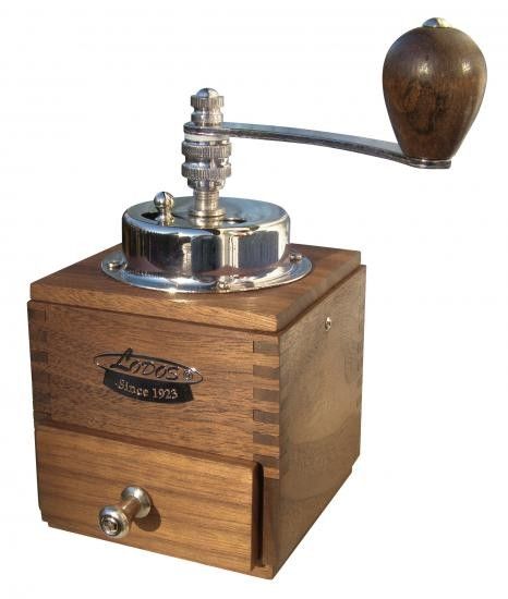 E-shop Mlynček - Lodos 1945 Lux (orech)