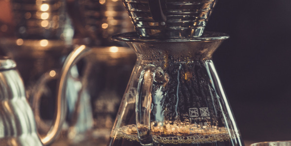 Príprava filtrovanej kávy